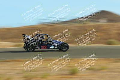 media/Jun-01-2025-CalClub SCCA (Sun) [[eae223c5dd]]/Group 1/Track Event 5/